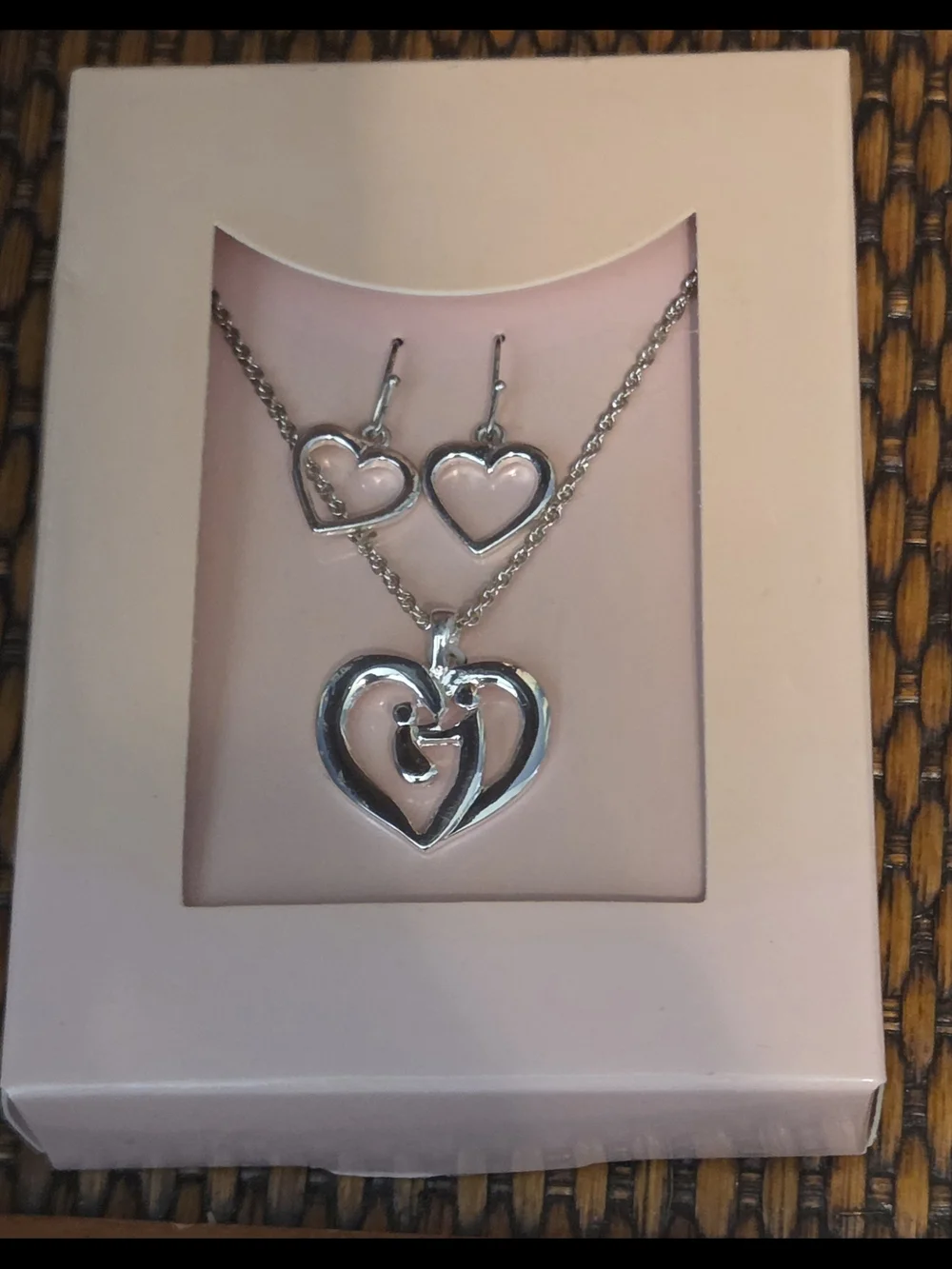 Silver Necklace And Earrings Set